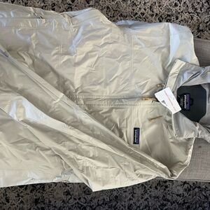 Patagonia Women's Silver Windbreaker